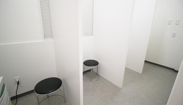 発熱患者さま専用待合室