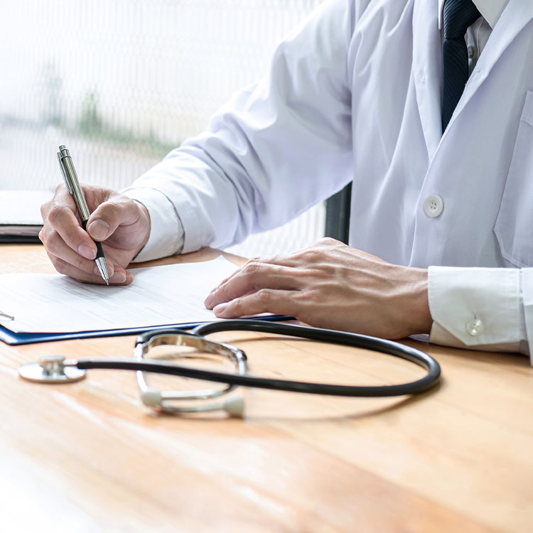 総合内科専門医・指導医による診療